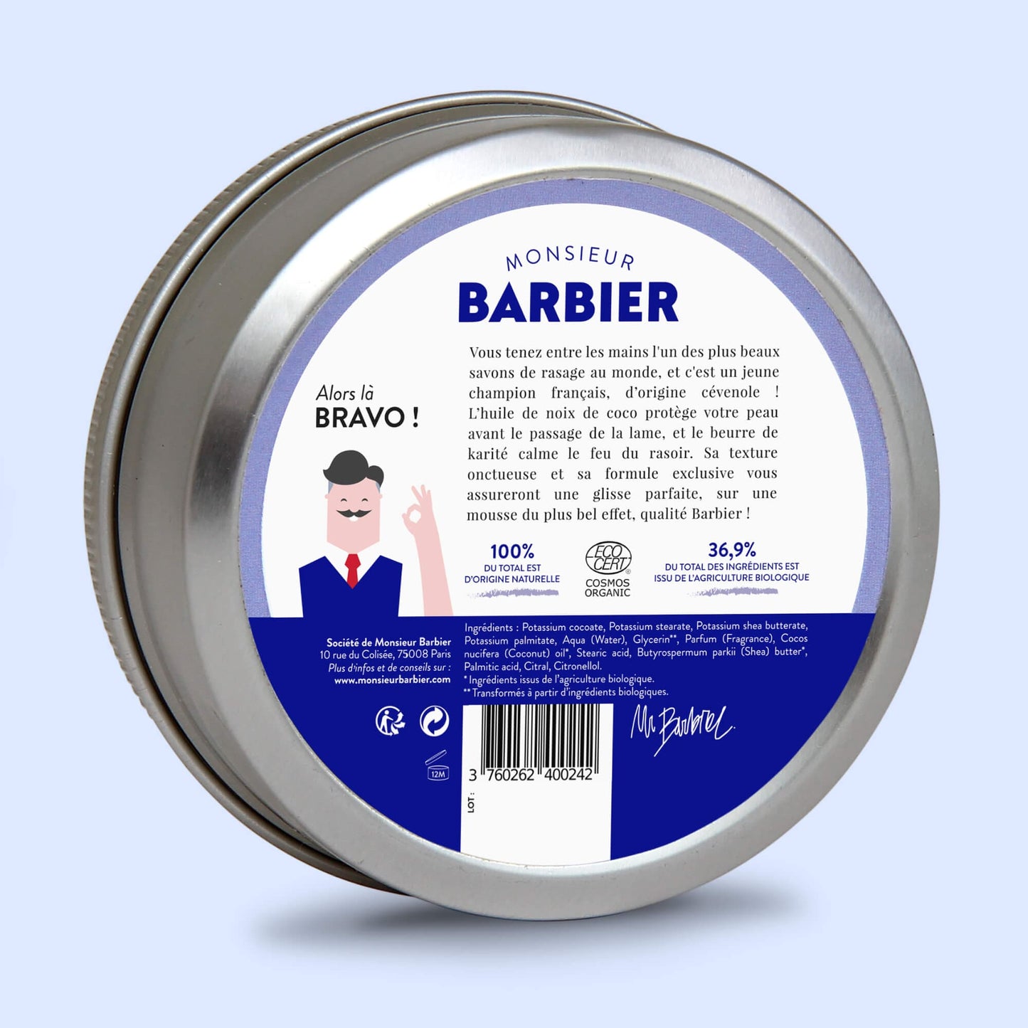 Arrière de la boîte de savon de rasage Monsieur BARBIER BETTER SHAVE, présentant des instructions détaillées, les engagements de la marque et des informations sur les certifications naturelles et biologiques.
