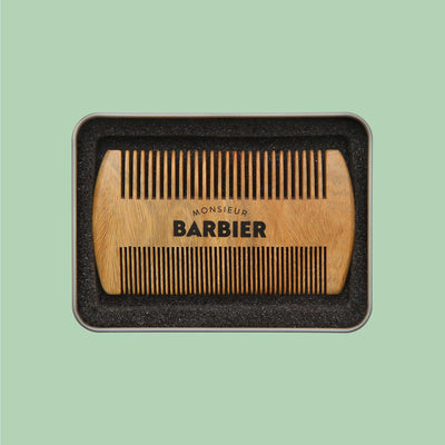 Peigne Double Face pour Homme Barbe et Cheveux par Monsieur BARBIER - dans la mousse de son etui