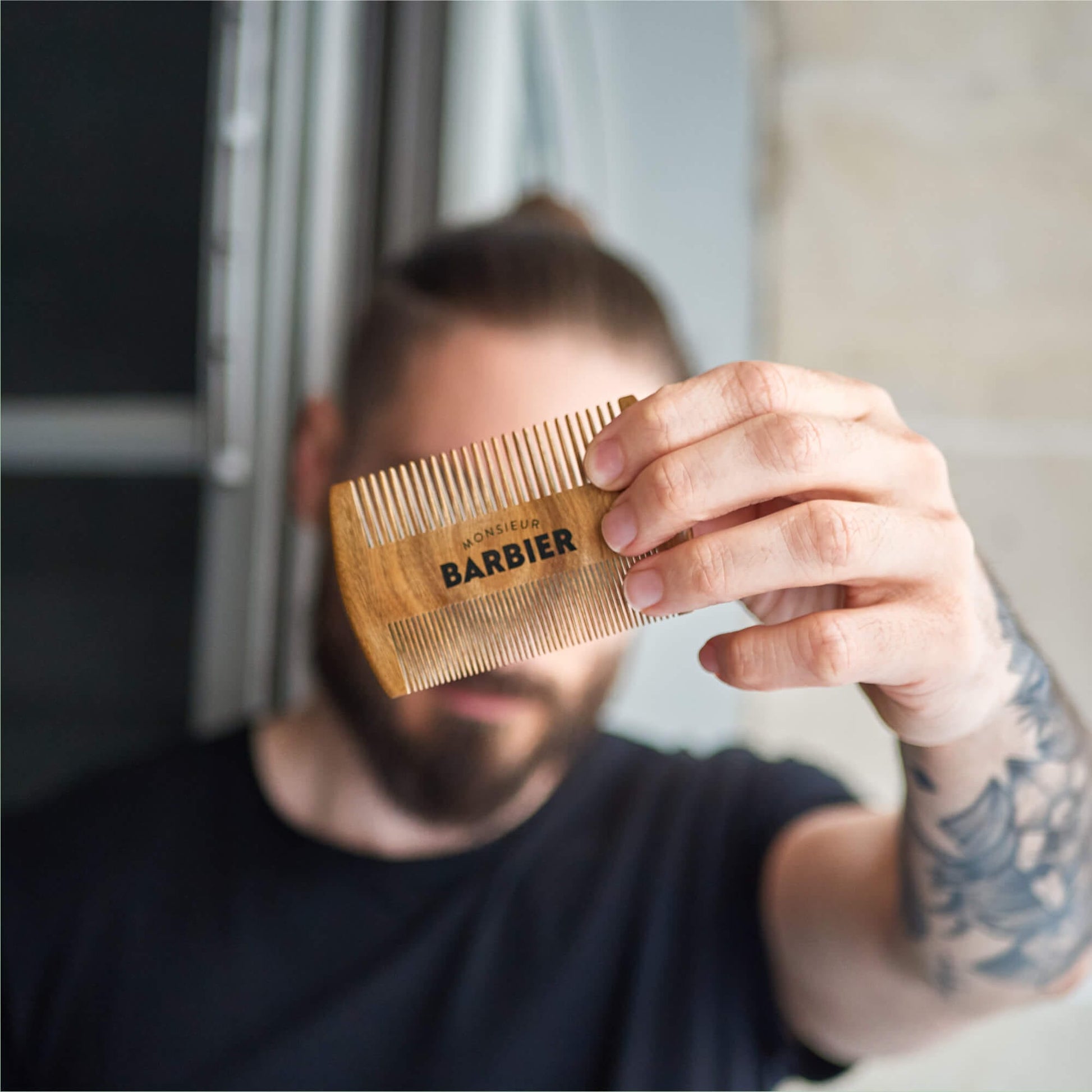 Le peigne à barbe double face Cremo, Antistatique, Ne tire pas ou  n'accroche pas les poils du visage